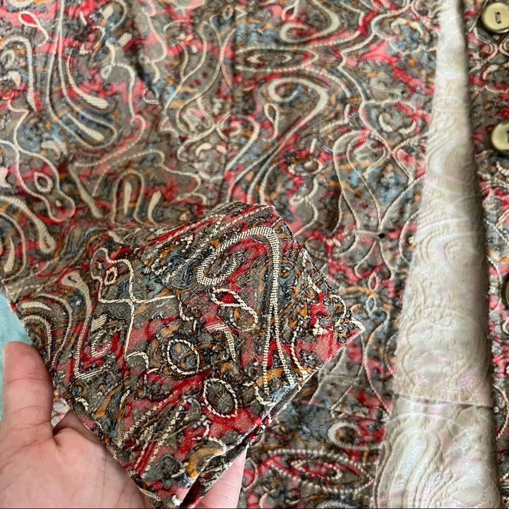 Analogy Petite Paisley Textured Blazer - Picture 4 of 10